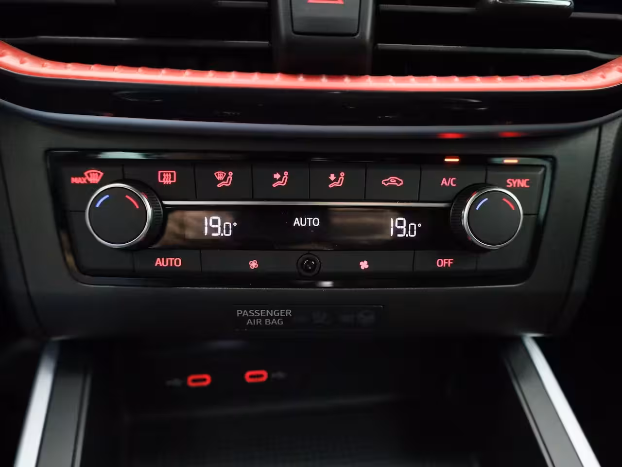 Seat Arona 1.0 TSI FR 110 PK | Automaat | Apple Carplay/Android Auto | LED Koplampen | Cruise Control