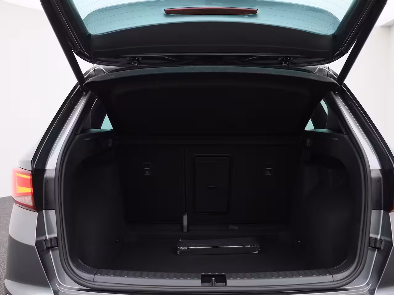 Seat Ateca 1.5 TSI FR Business Intense 150 PK | Automaat | LED Koplampen | Trekhaak | Navigatie | Cli