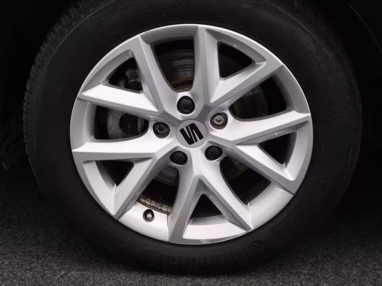 Seat Leon 1.0 TSI Style Business Intense 110 PK | LED Koplampen | Navigatie | Parkeersensoren | Geti