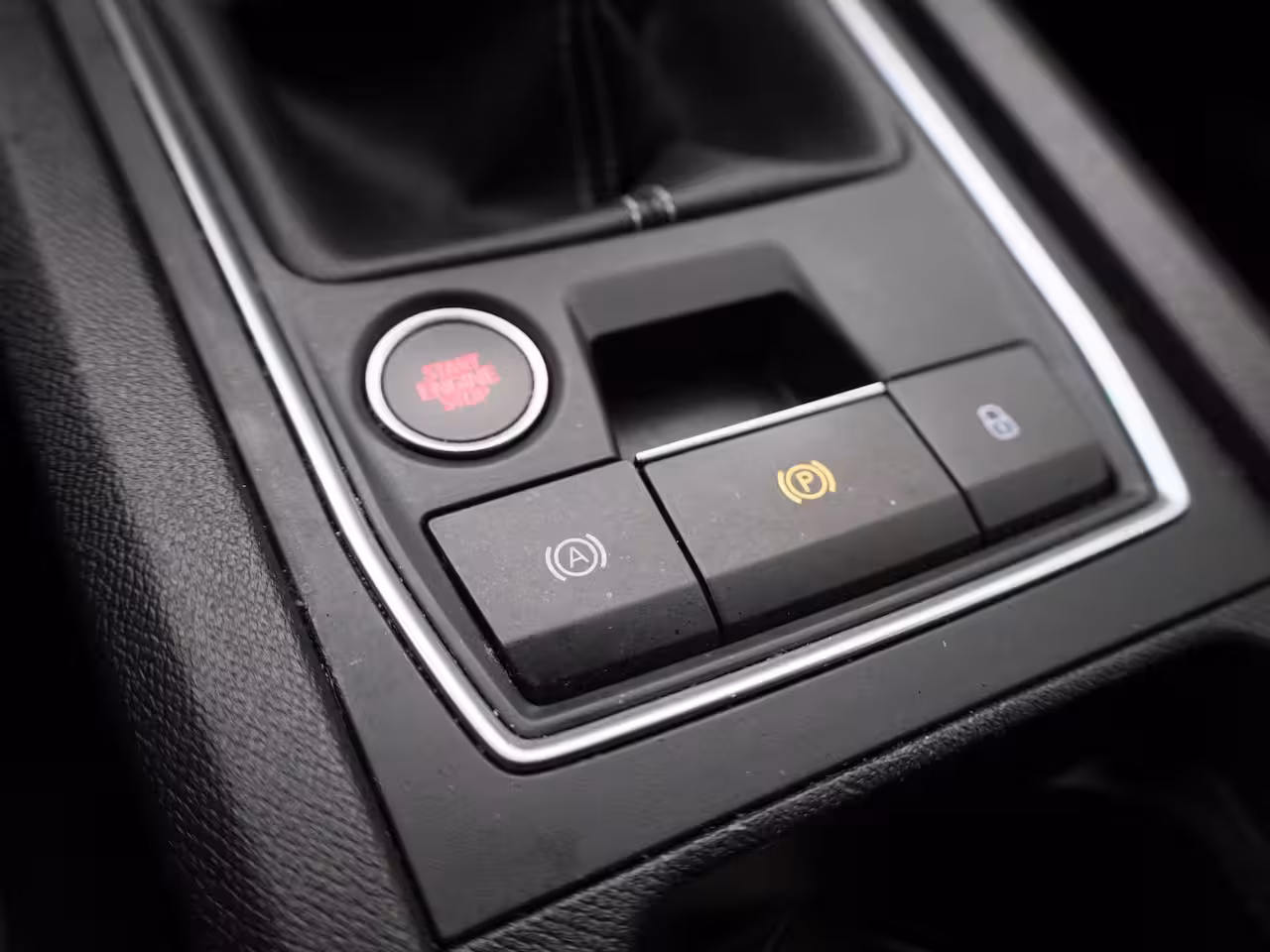 Seat Leon 1.0 TSI Style Business Intense 110 PK | LED Koplampen | Navigatie | Parkeersensoren | Geti