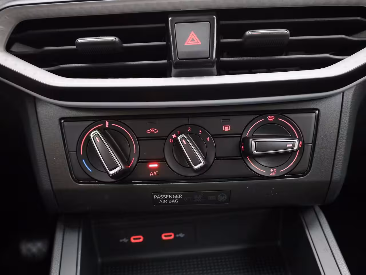 Seat Ibiza 1.0 EcoTSI Style 95 PK | € 2.000, - Herwaardering | LED Koplampen | Apple Carplay/Android