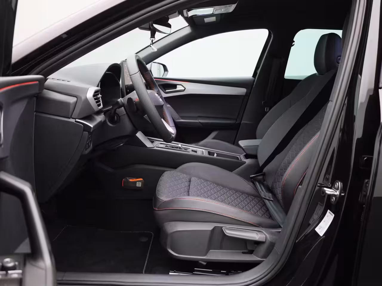 Seat Leon Sportstourer 1.5 TSI e-Hybrid FR Business 204 PK | Automaat | LED Koplampen | Trekhaak | Navigatie | Cl