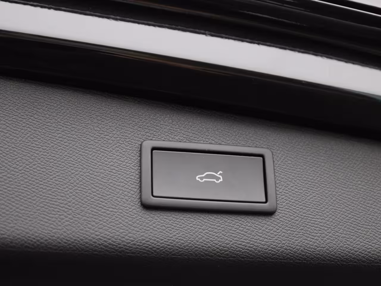 Seat Leon Sportstourer 1.5 TSI e-Hybrid FR Business 204 PK | Automaat | LED Koplampen | Trekhaak | Navigatie | Cl