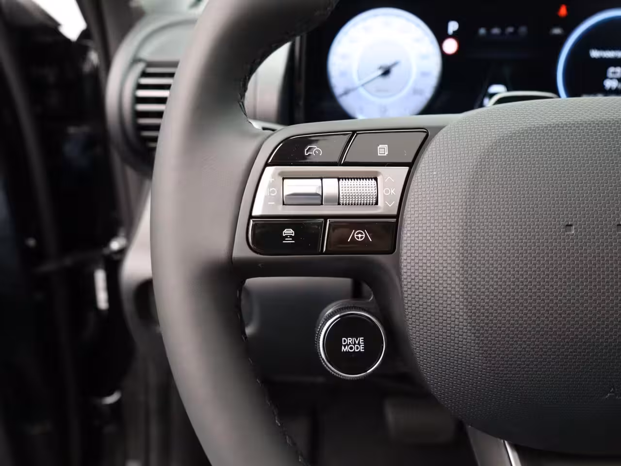 Hyundai Inster Pulse Advanced 42 kWh | Schuif-/kanteldak | Stoelen vóór, verwarmd | Parkeersensoren, vóór