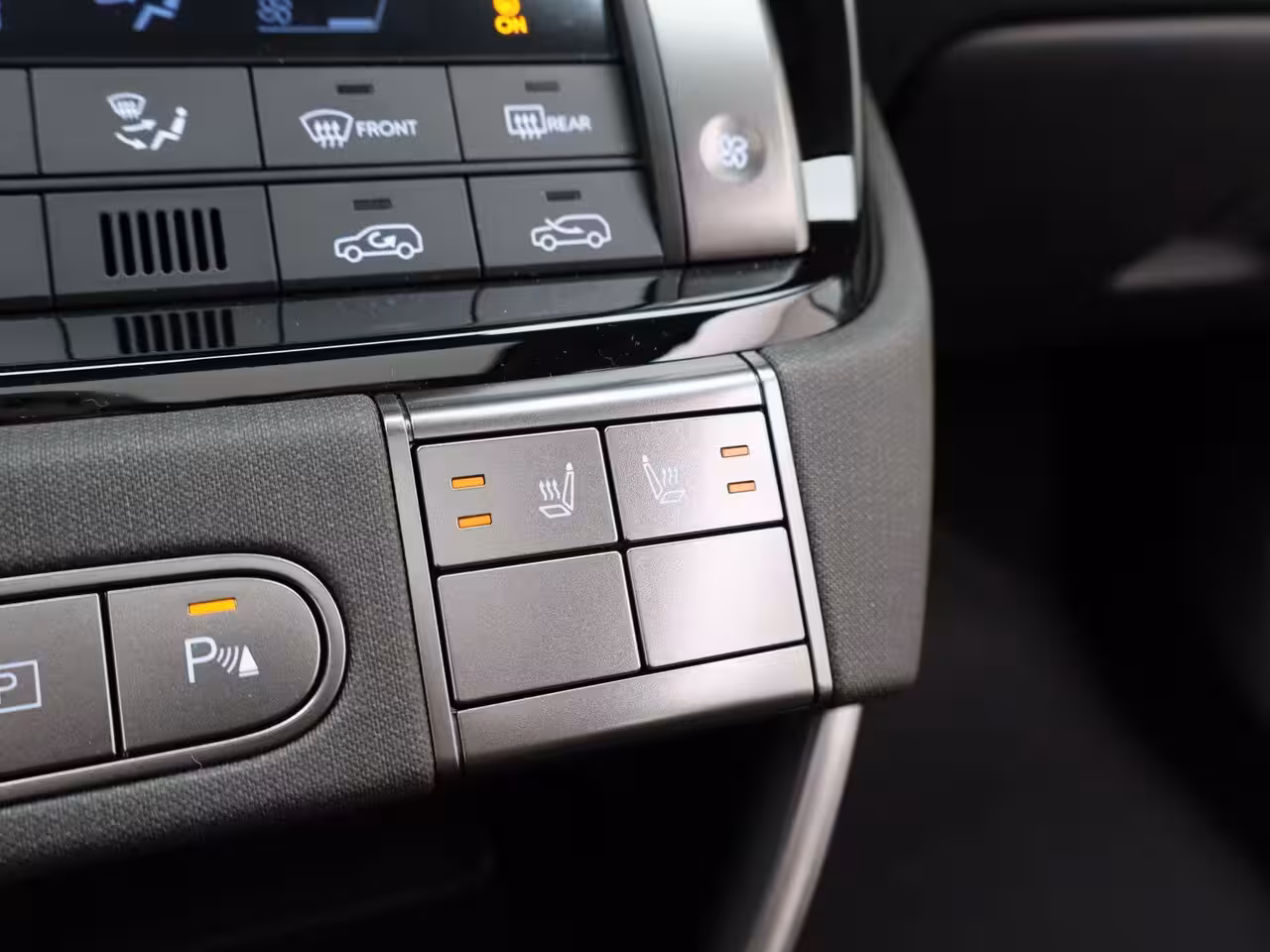 Hyundai Inster Pulse Advanced 42 kWh | Schuif-/kanteldak | Stoelen vóór, verwarmd | Parkeersensoren, vóór