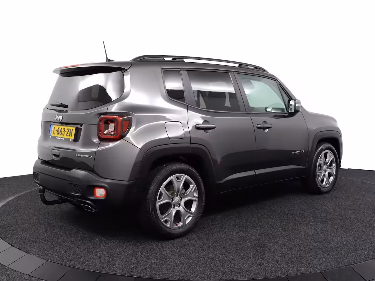 Jeep Renegade 1.3T Freedom Automaat | Apple Carplay/Android Auto | Cruise control adaptief | Navigatie |