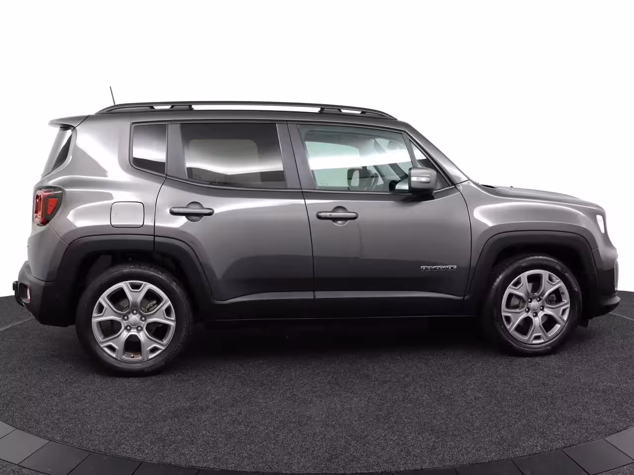 Jeep Renegade 1.3T Freedom Automaat | Apple Carplay/Android Auto | Cruise control adaptief | Navigatie |