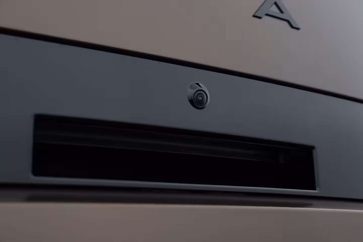 Hyundai Santa Fe 1.6 T-GDI PHEV Black Line 4WD 6p | Uit Voorraad Leverbaar | Apple Carplay/Android Auto | Z