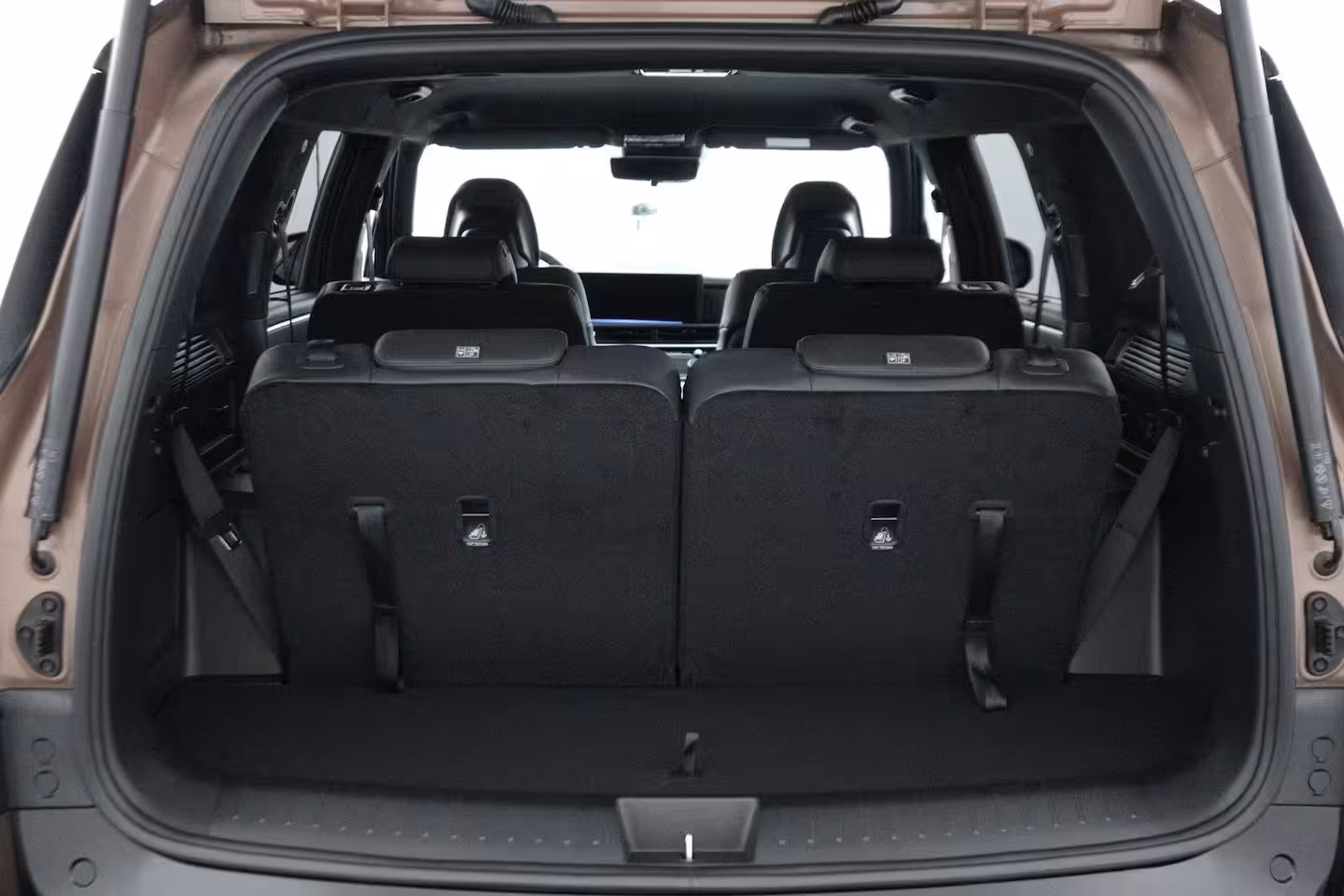 Hyundai Santa Fe 1.6 T-GDI PHEV Black Line 4WD 6p | Uit Voorraad Leverbaar | Apple Carplay/Android Auto | Z