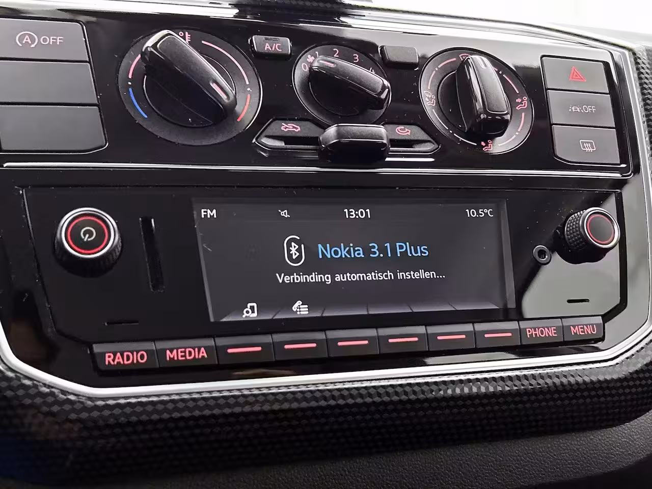 Volkswagen Up! 1.0 | 65 PK | Airco | Maps + More | DAB+ Radio | All Season Banden