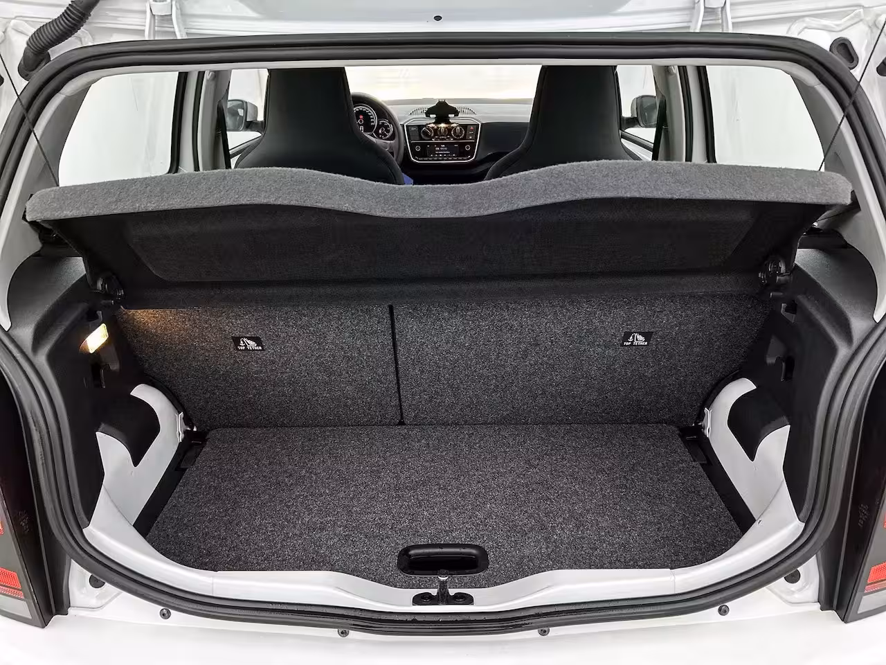 Volkswagen Up! 1.0 | 65 PK | Airco | Maps + More | DAB+ Radio | All Season Banden