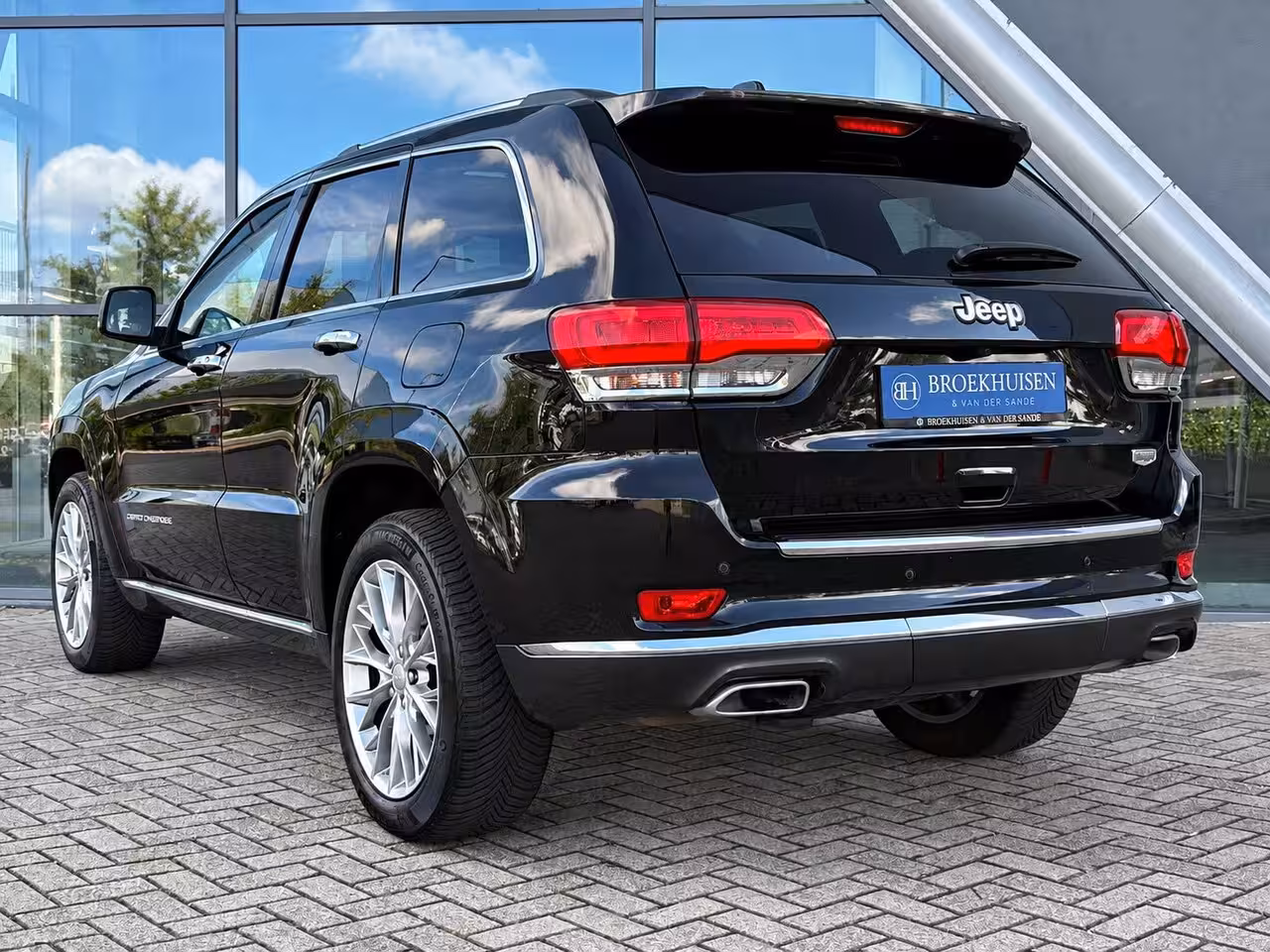Jeep Grand Cherokee 3.0 CRD 75th Anniversary 250pk Panoramadak / Camera / Harmon Kardon Audio
