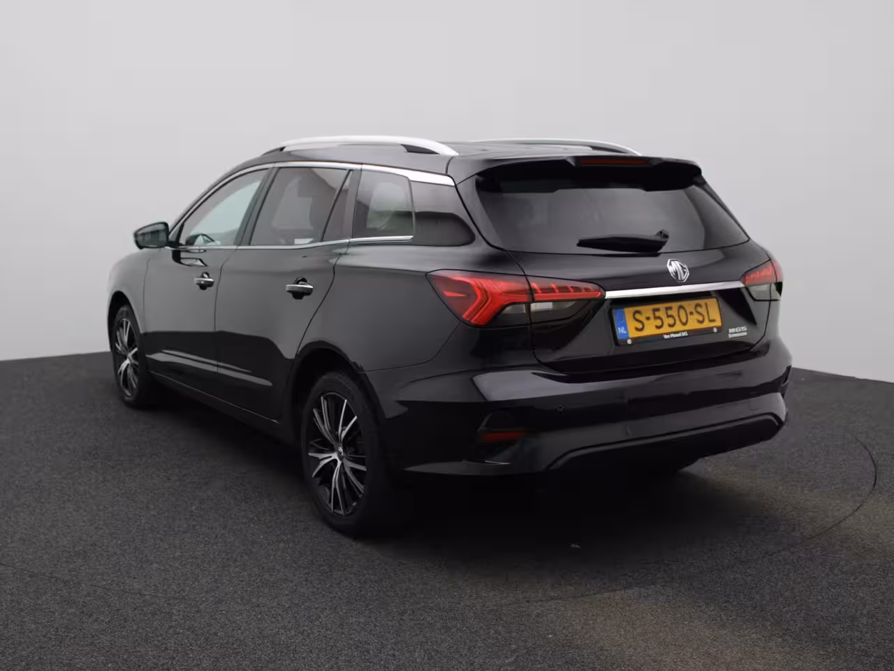 MG MG5 Long Range Luxury 61 kWh | Leder | Camera | CarPlay | Adaptive Cruise Control | Led Koplam