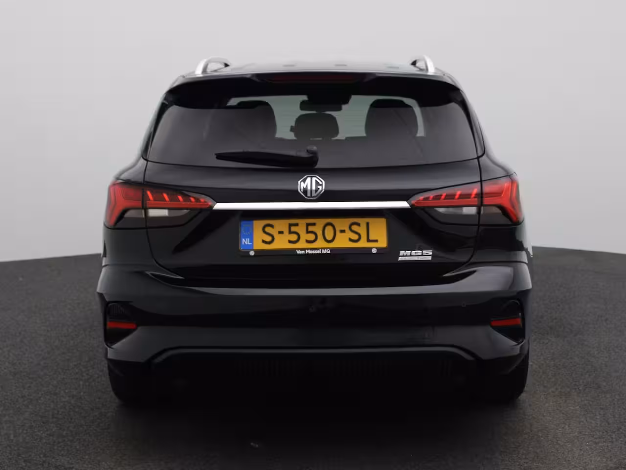 MG MG5 Long Range Luxury 61 kWh | Leder | Camera | CarPlay | Adaptive Cruise Control | Led Koplam