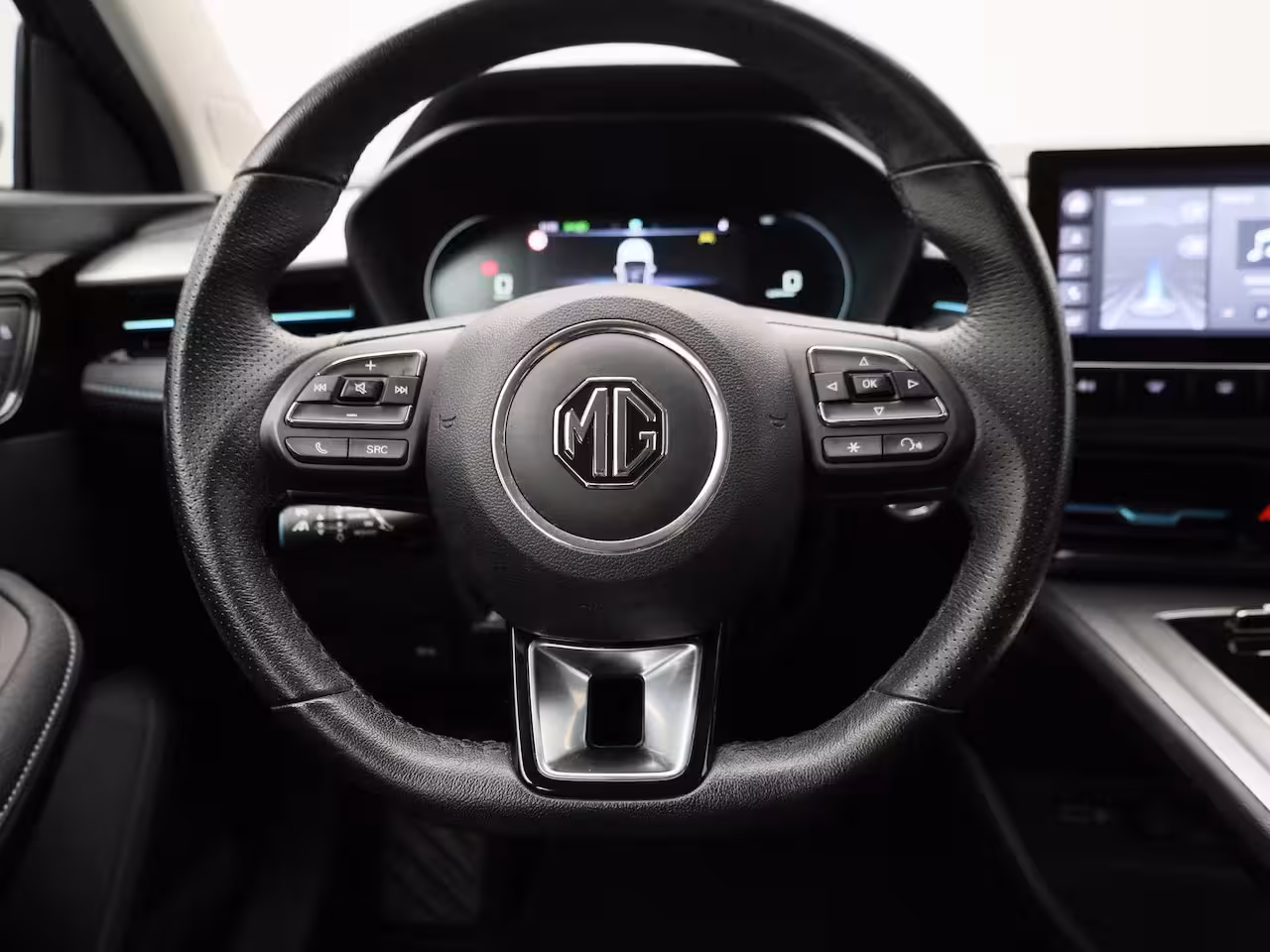 MG MG5 Long Range Luxury 61 kWh | Leder | Camera | CarPlay | Adaptive Cruise Control | Led Koplam