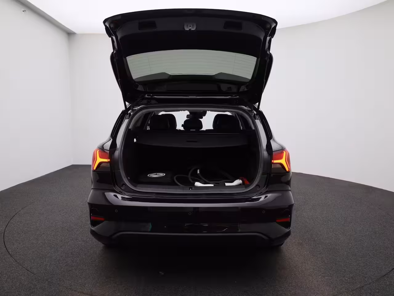 MG MG5 Long Range Luxury 61 kWh | Leder | Camera | CarPlay | Adaptive Cruise Control | Led Koplam