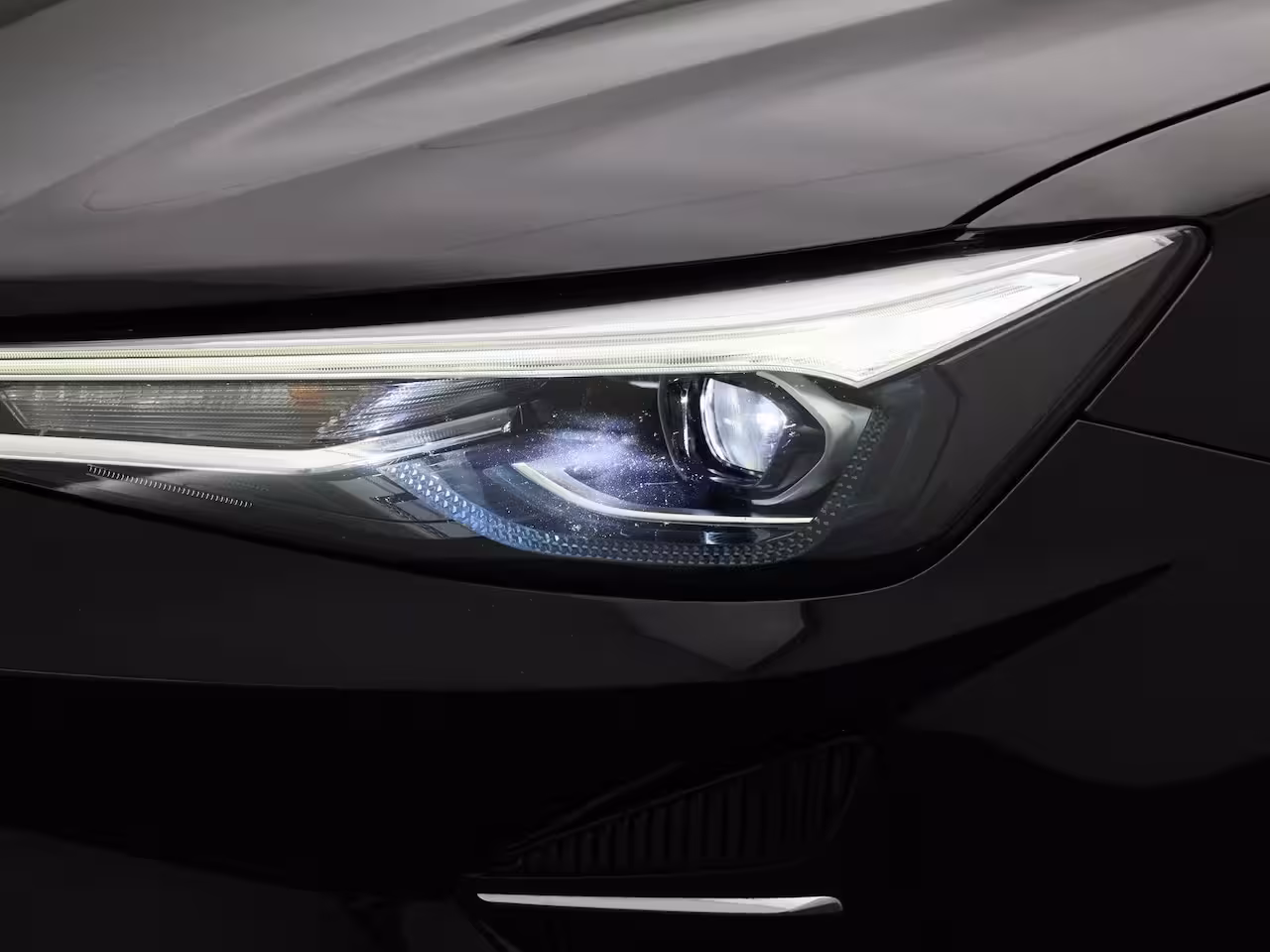 MG MG5 Long Range Luxury 61 kWh | Leder | Camera | CarPlay | Adaptive Cruise Control | Led Koplam