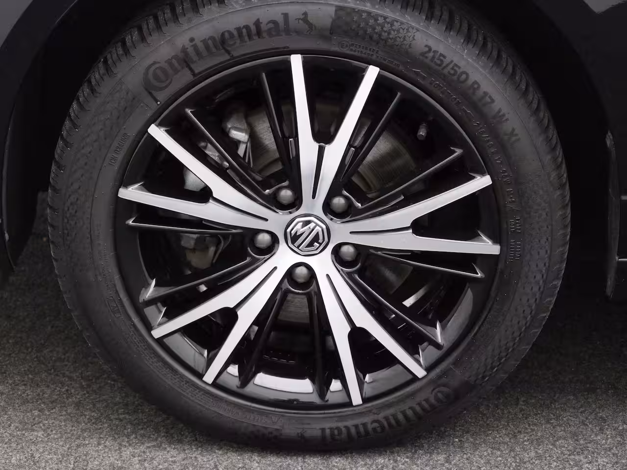 MG MG5 Long Range Luxury 61 kWh | Leder | Camera | CarPlay | Adaptive Cruise Control | Led Koplam