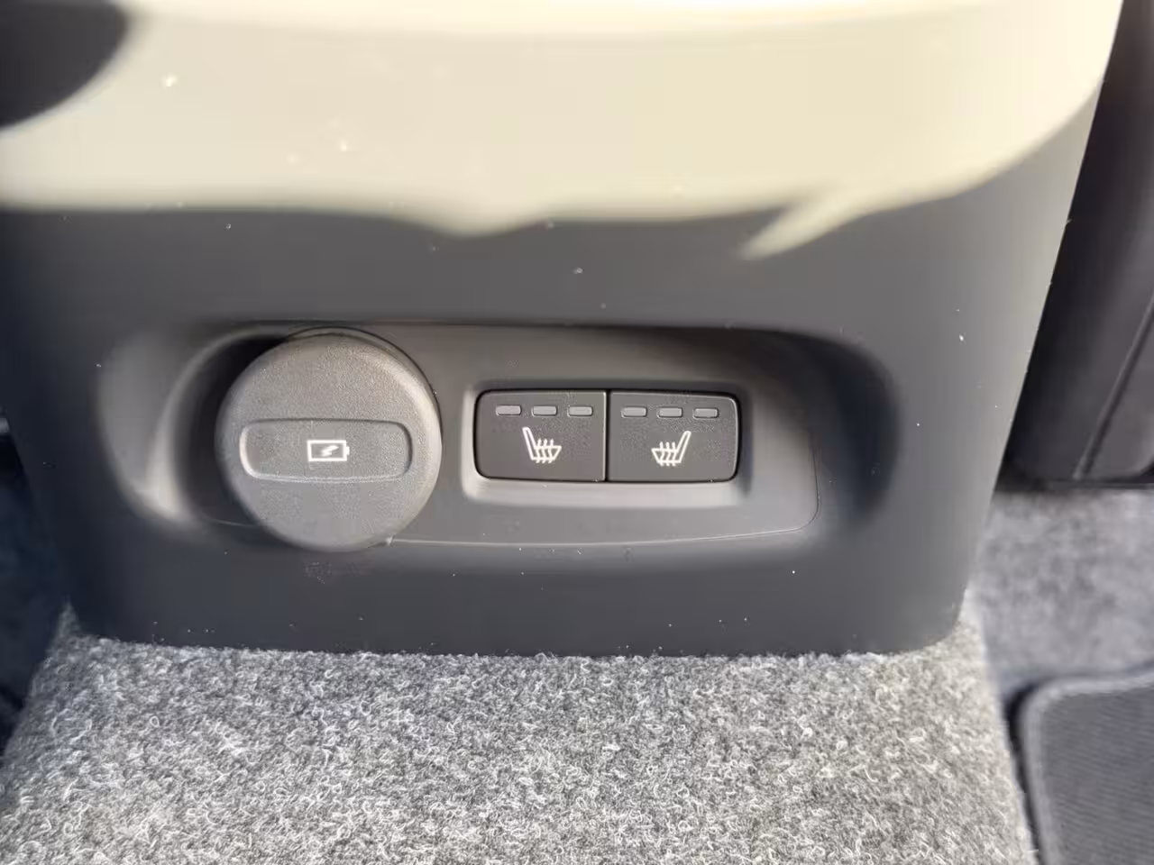 Volvo EX40 Single Motor Extended Range Plus Europa 82 kWh