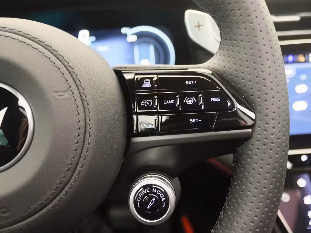 Maserati Grecale AWD Folgore 105kWh | Sonus faber audio | 3D Carbon Trim | Panorama dak | Voorraad model |