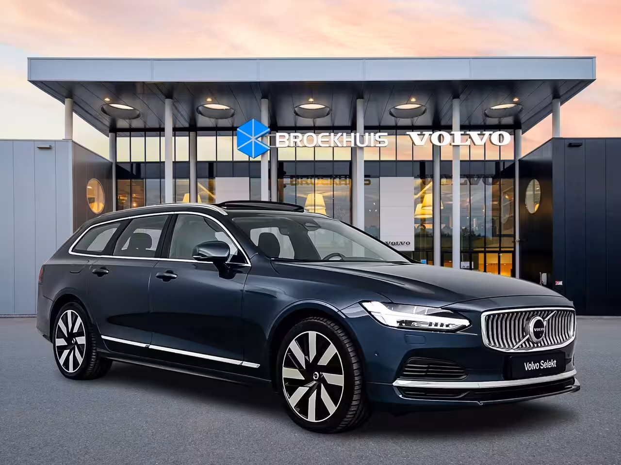 Volvo V90 T6 Recharge Long Range Plus Bright | 19" | Luchtvering | Panoramadak | Elektr. verst. Stoe