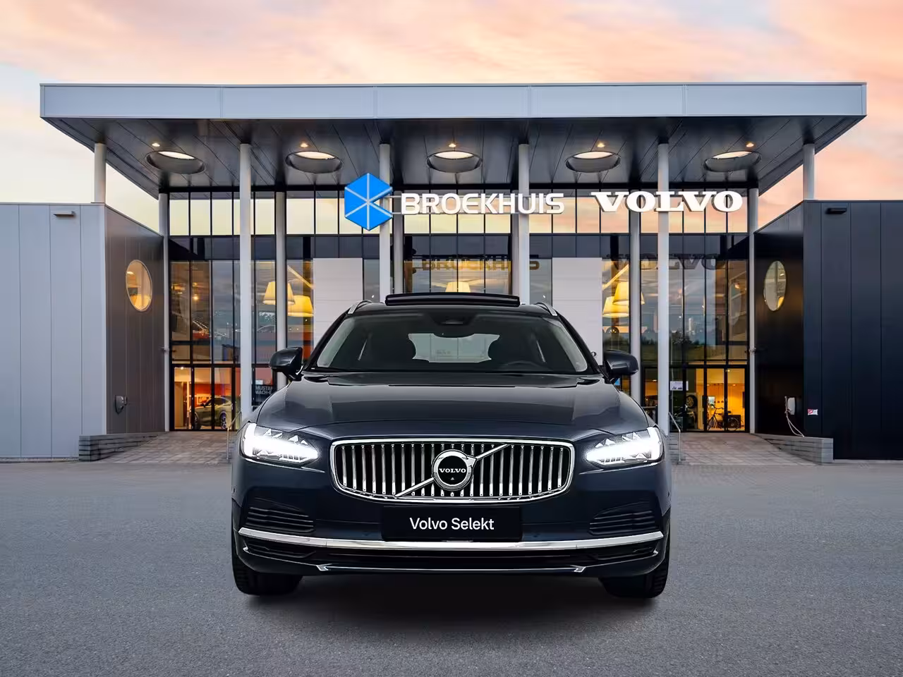 Volvo V90 T6 Recharge Long Range Plus Bright | 19" | Luchtvering | Panoramadak | Elektr. verst. Stoe