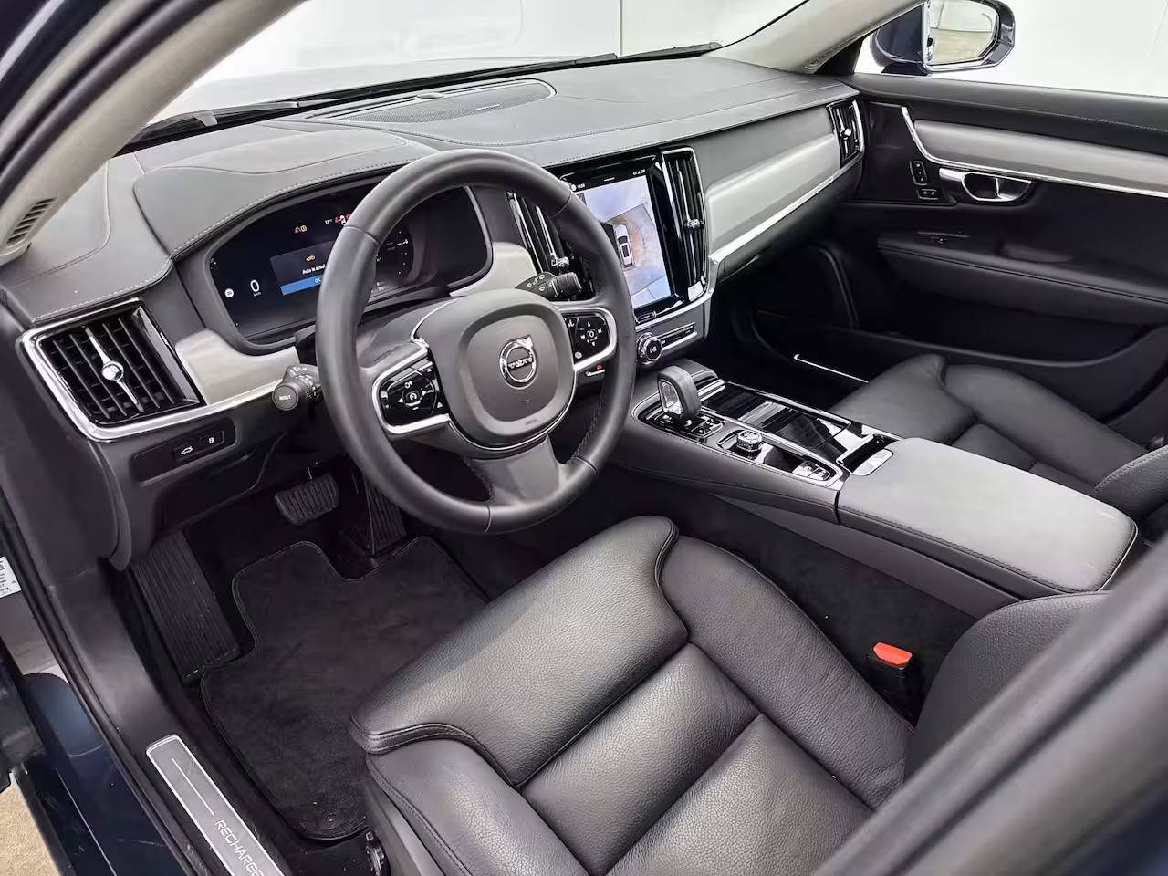 Volvo V90 T6 Recharge Long Range Plus Bright | 19" | Luchtvering | Panoramadak | Elektr. verst. Stoe