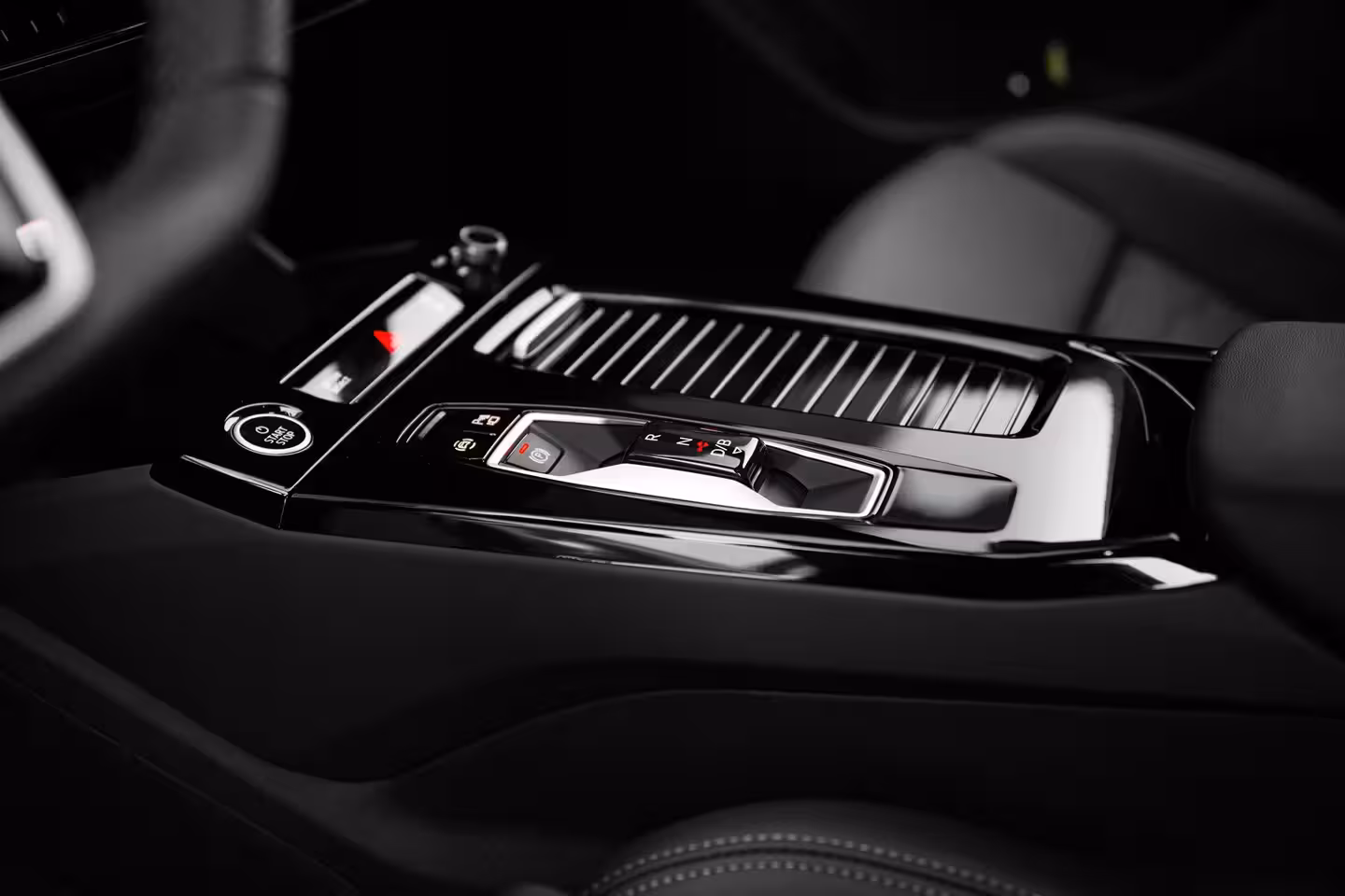 Audi A6 Avant e-tron S edition | smartphone interface | Comfortsleutel | Elektrisch instelbare voorstoelen