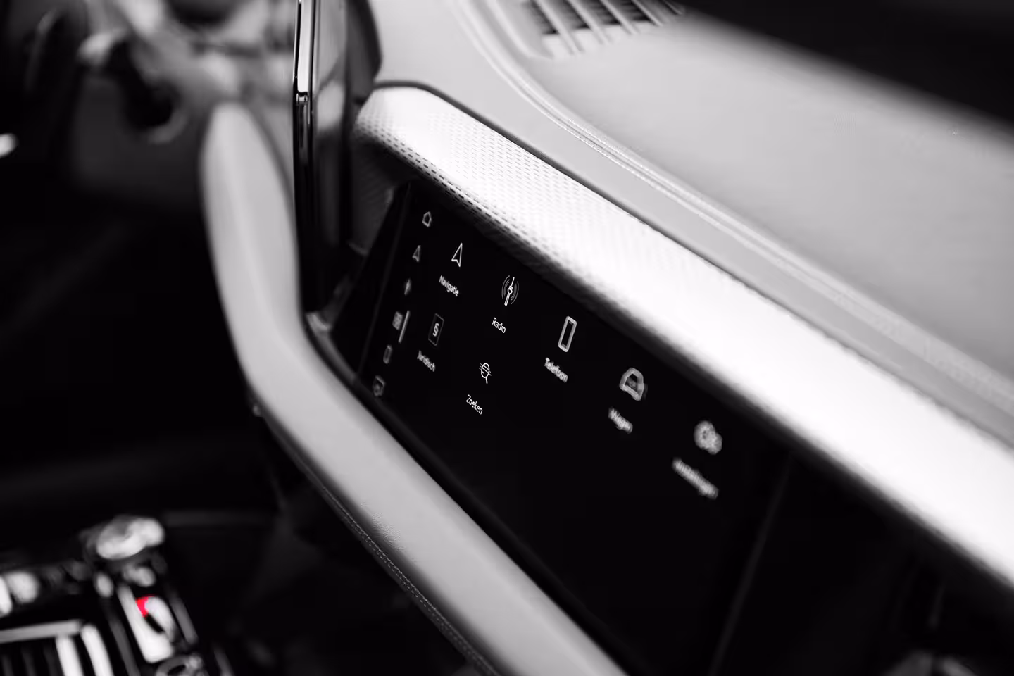 Audi A6 Avant e-tron S edition | smartphone interface | Comfortsleutel | Elektrisch instelbare voorstoelen