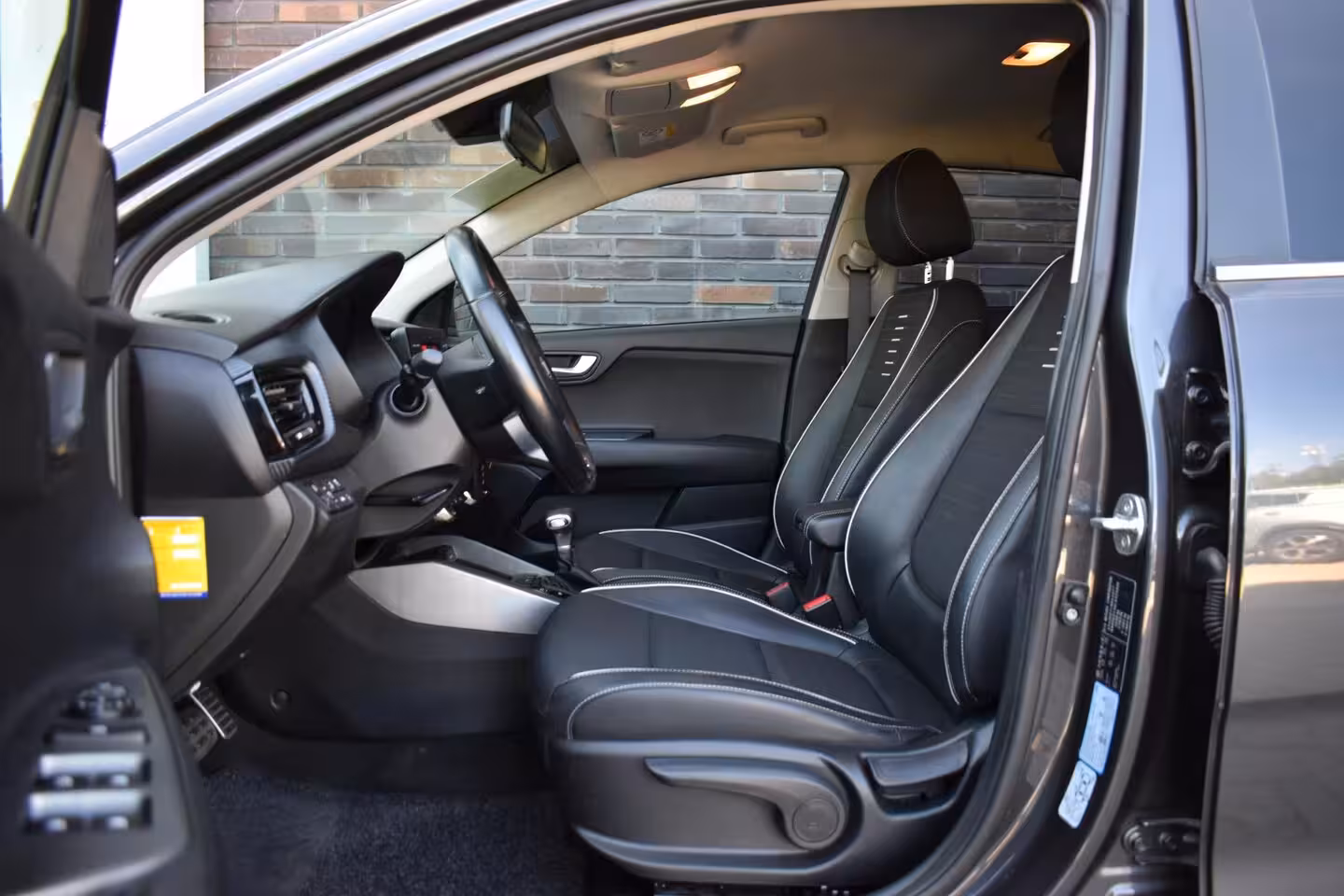 Kia Rio 1.0 TGDI 120PK GT LINE ECC LMV CRUISE