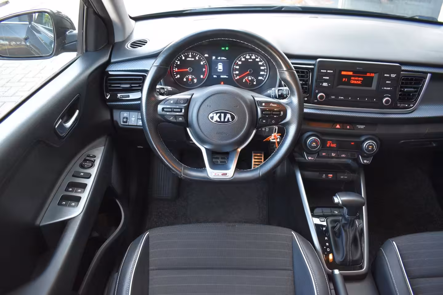 Kia Rio 1.0 TGDI 120PK GT LINE ECC LMV CRUISE