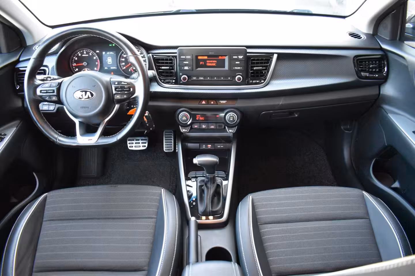 Kia Rio 1.0 TGDI 120PK GT LINE ECC LMV CRUISE