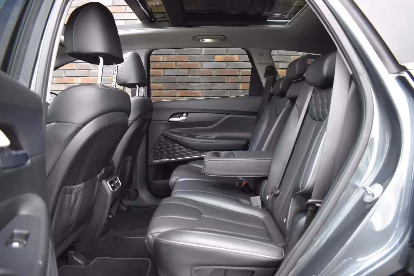 Hyundai Santa Fe 1.6 T-GDI HEV LEDER PANODAK LMV NAVI
