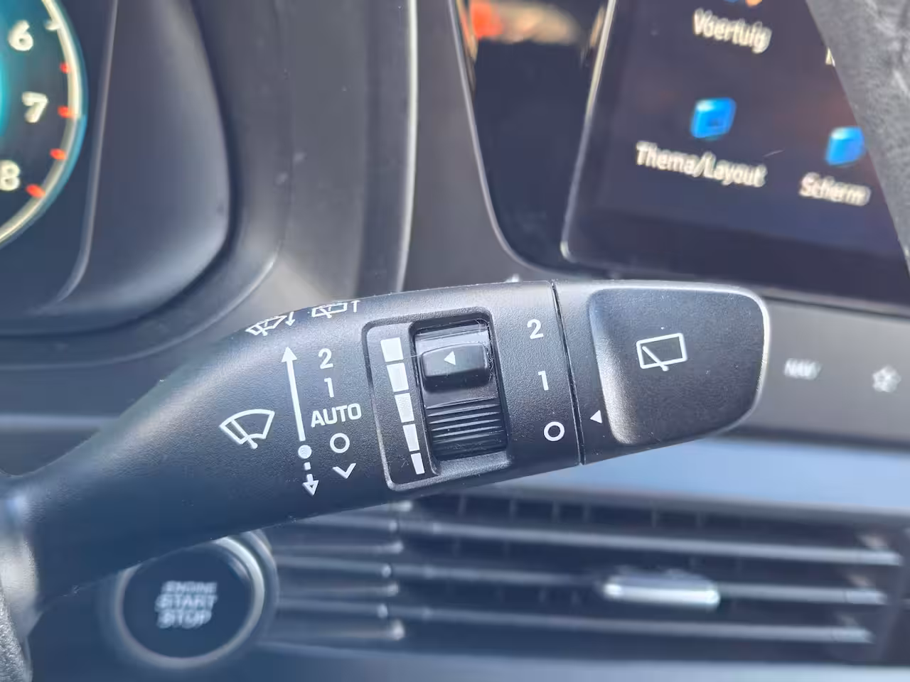 Hyundai i20 1.0 T-GDI Premium A/T Duurste uitvoering Cruise control adaptief / Apple Carplay/Android A
