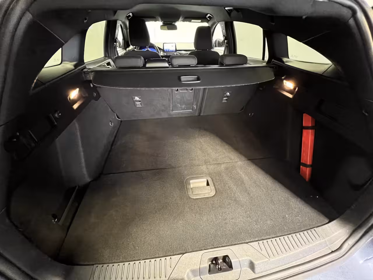 Ford Focus Wagon 1.0 EcoBoost Hybrid ST Line X Business | Navigatie/Android/Apple Carplay | LM Velgen 17" |