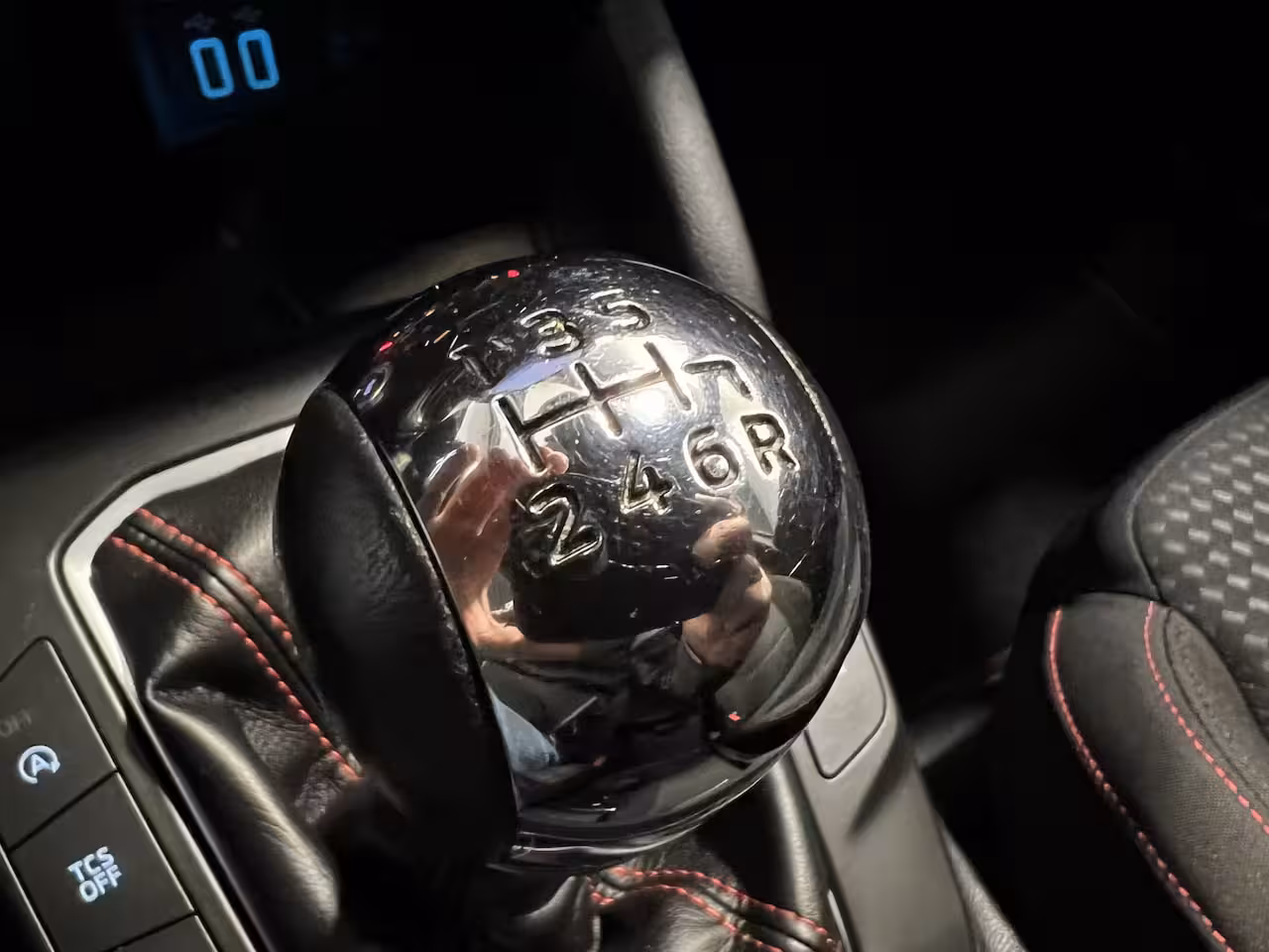 Ford Focus Wagon 1.0 EcoBoost Hybrid ST Line X Business | Navigatie/Android/Apple Carplay | LM Velgen 17" |