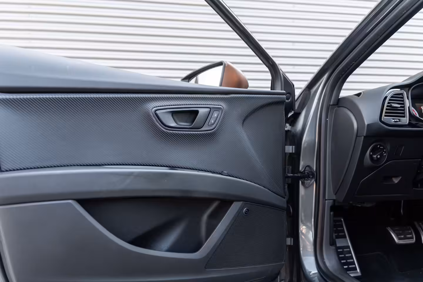 Seat Leon 2.0 TSI CUPRA R DSG CARBON BREMBO BEATS 487/799
