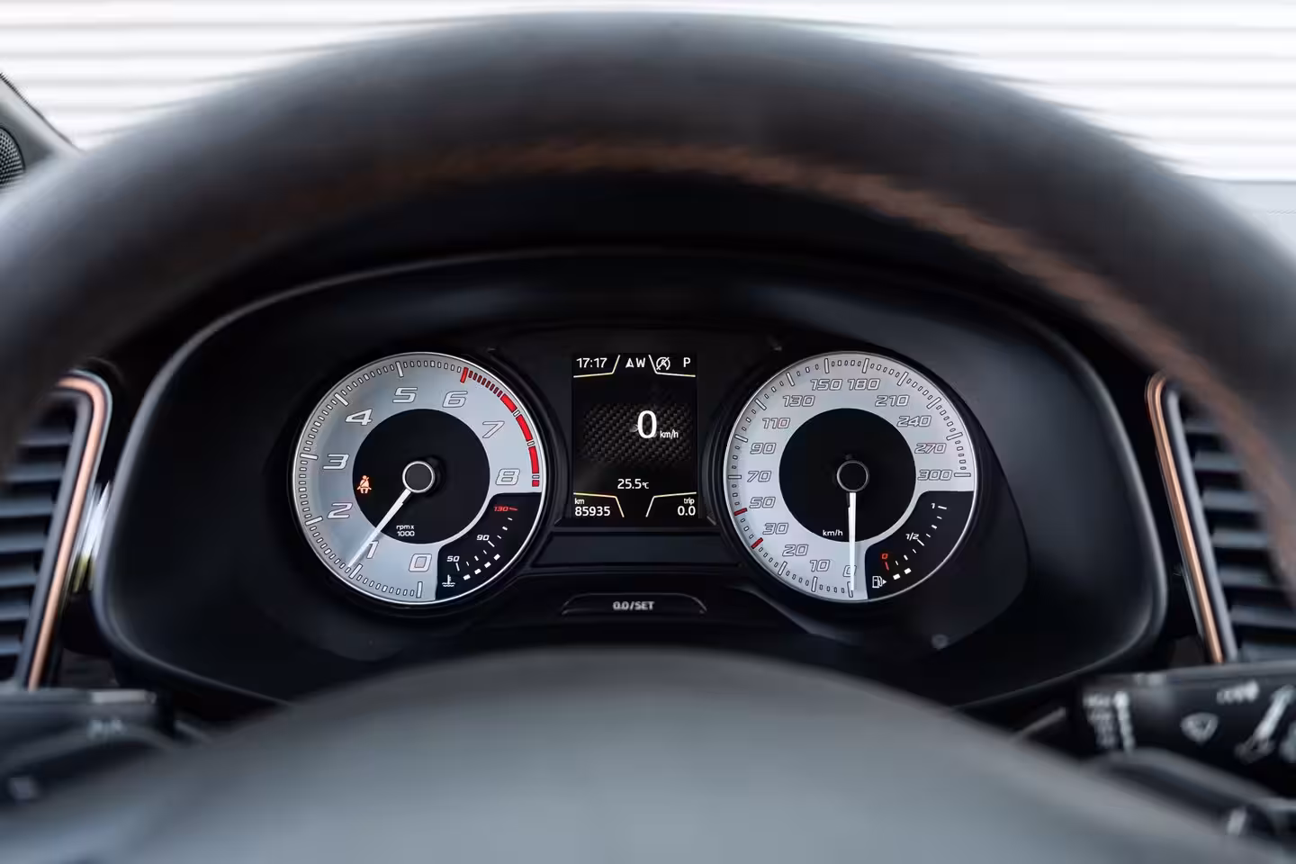 Seat Leon 2.0 TSI CUPRA R DSG CARBON BREMBO BEATS 487/799