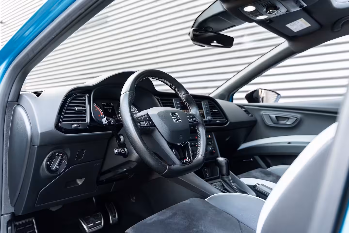 Seat Leon ST 2.0 TSI CUPRA 290 PANO SCHAALSTOELEN SEATSOUND