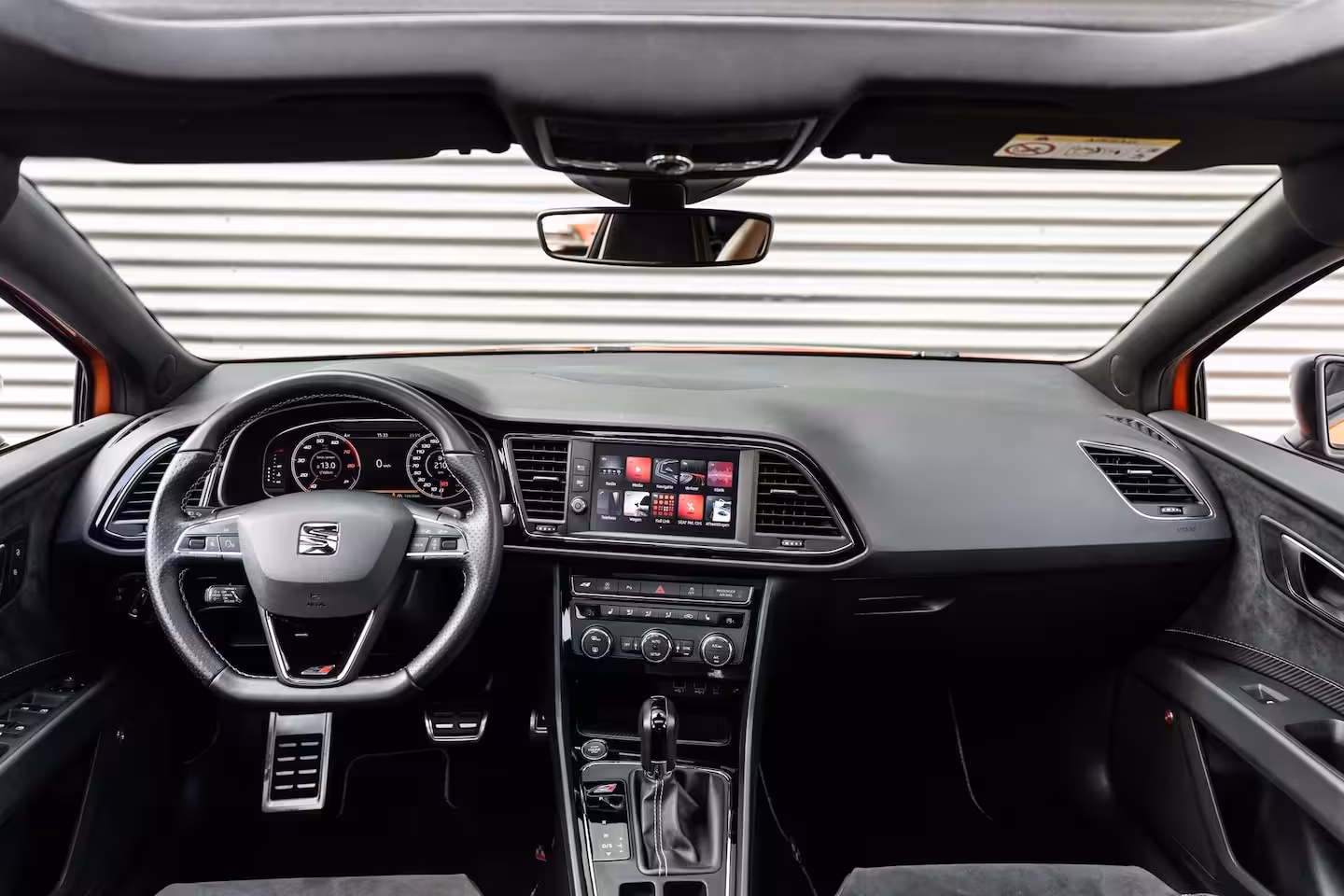 Seat Leon 2.0 TSI CUPRA 300 PERFORMANCE BREMBO BEATS PANO