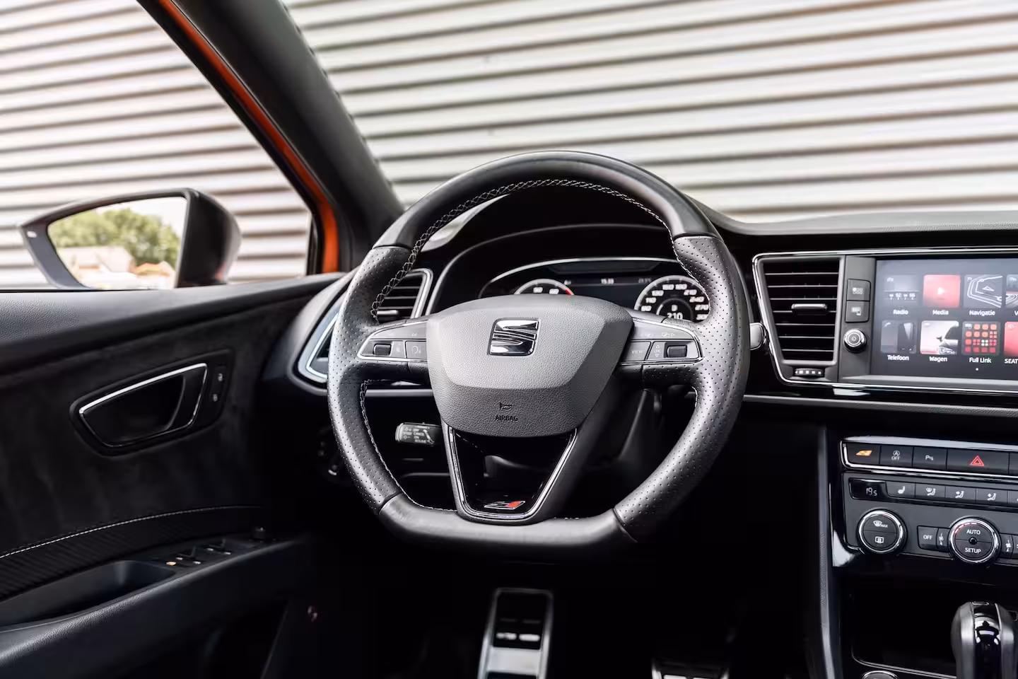 Seat Leon 2.0 TSI CUPRA 300 PERFORMANCE BREMBO BEATS PANO