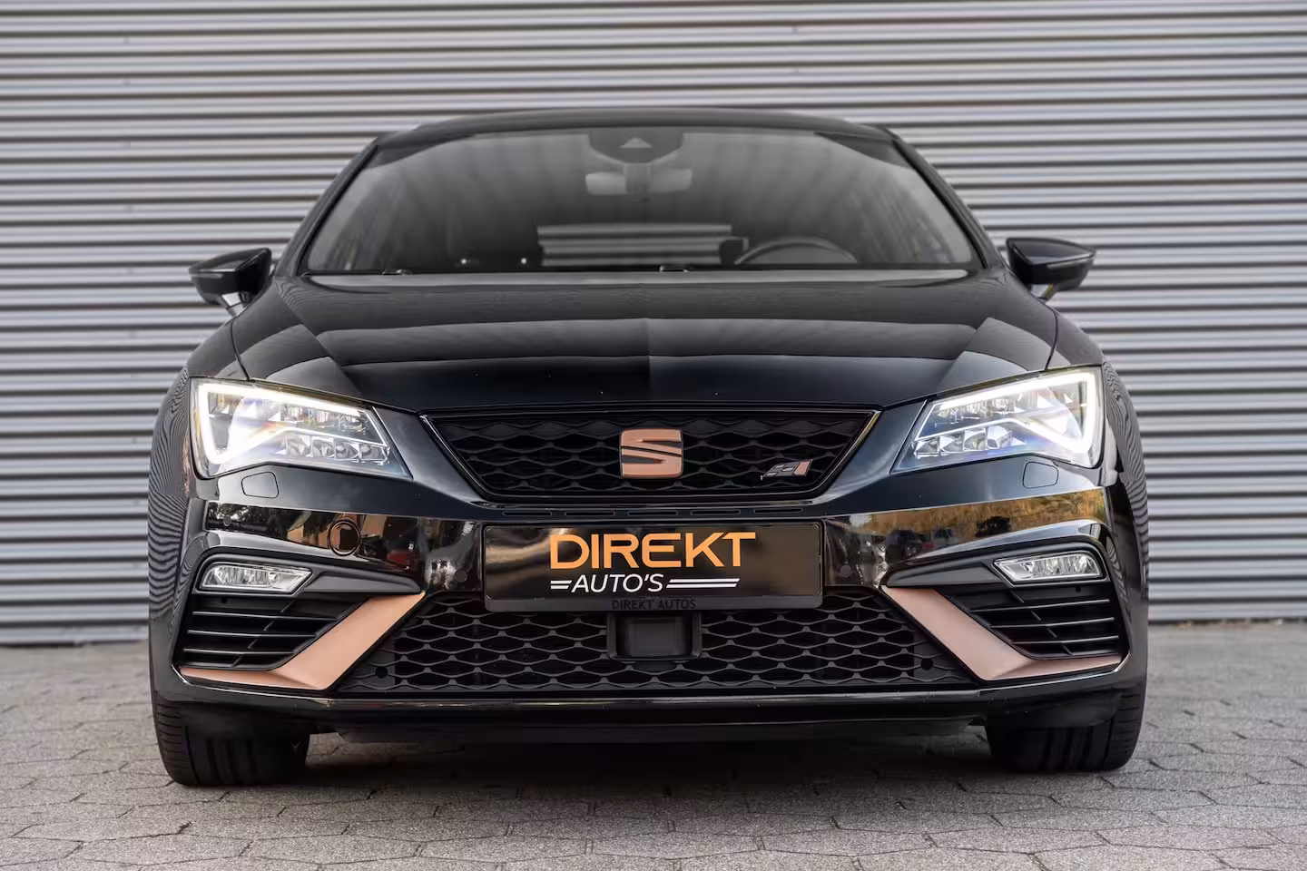 Seat Leon 2.0 TSI ULTIMATE EDITION CUPRA PANO BEATS VIRTUAL