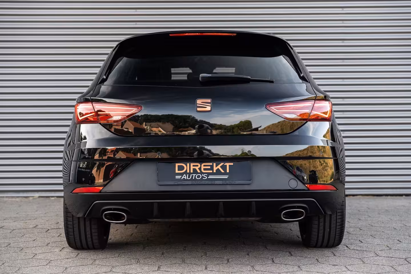 Seat Leon 2.0 TSI ULTIMATE EDITION CUPRA PANO BEATS VIRTUAL