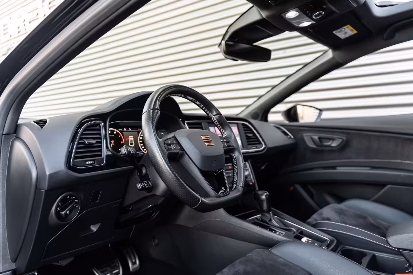 Seat Leon 2.0 TSI ULTIMATE EDITION CUPRA PANO BEATS VIRTUAL