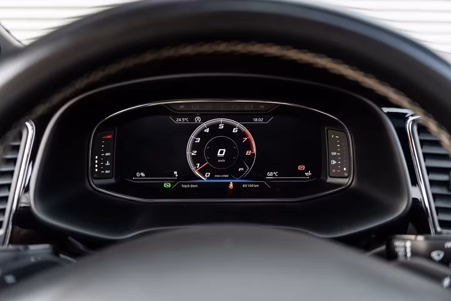 Seat Leon 2.0 TSI ULTIMATE EDITION CUPRA PANO BEATS VIRTUAL