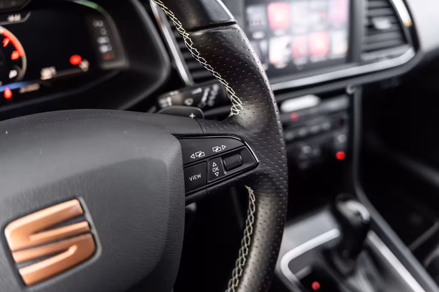 Seat Leon 2.0 TSI ULTIMATE EDITION CUPRA PANO BEATS VIRTUAL