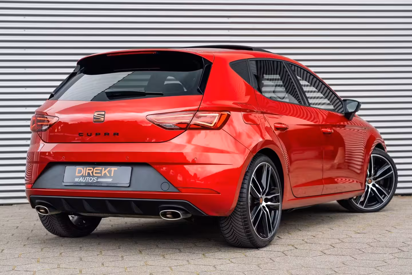 Seat Leon 2.0 TSI CUPRA PANO BEATS VIRTUAL CAMERA KEYLESS
