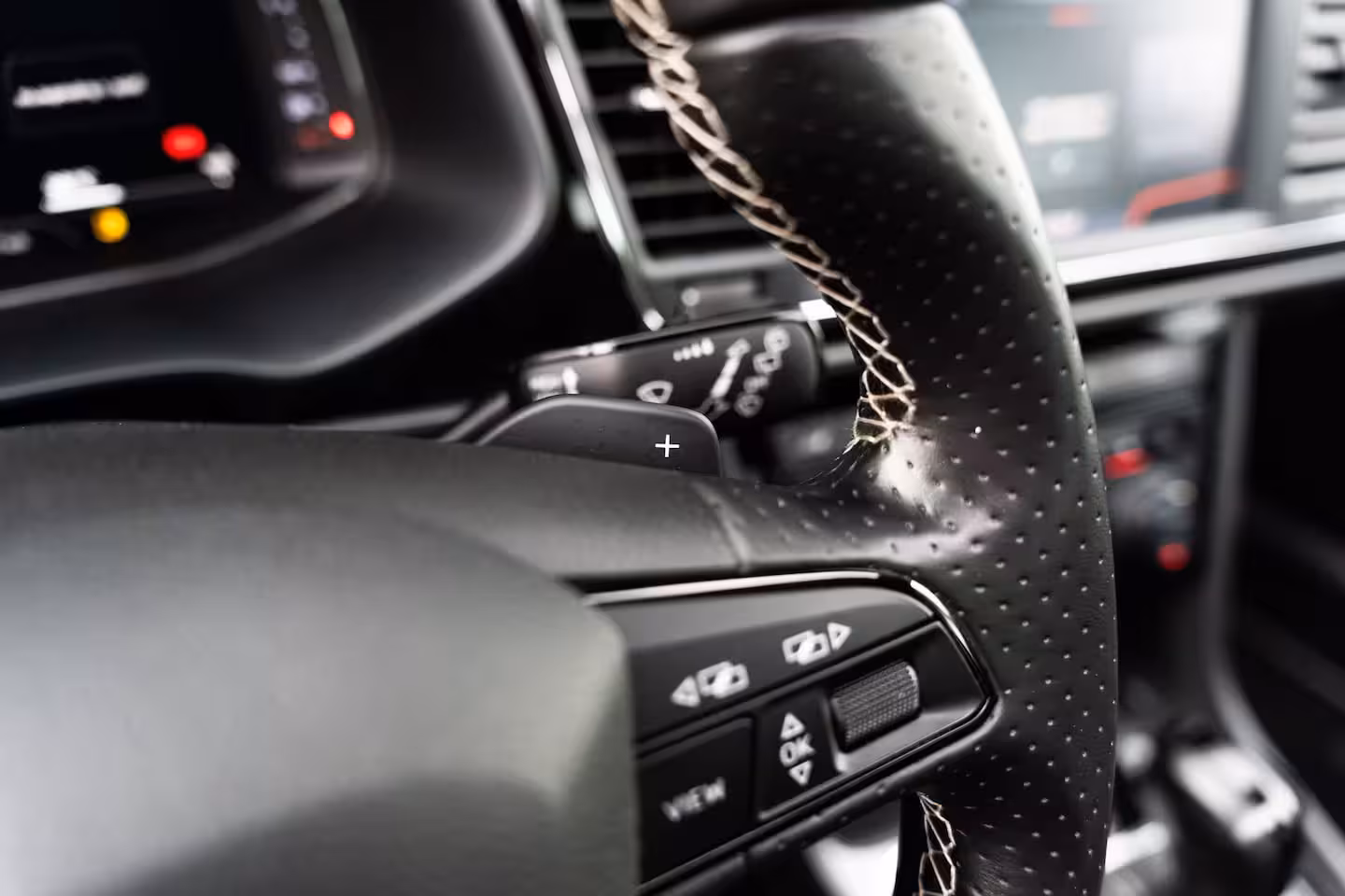 Seat Leon 2.0 TSI CUPRA PANO BEATS VIRTUAL CAMERA KEYLESS