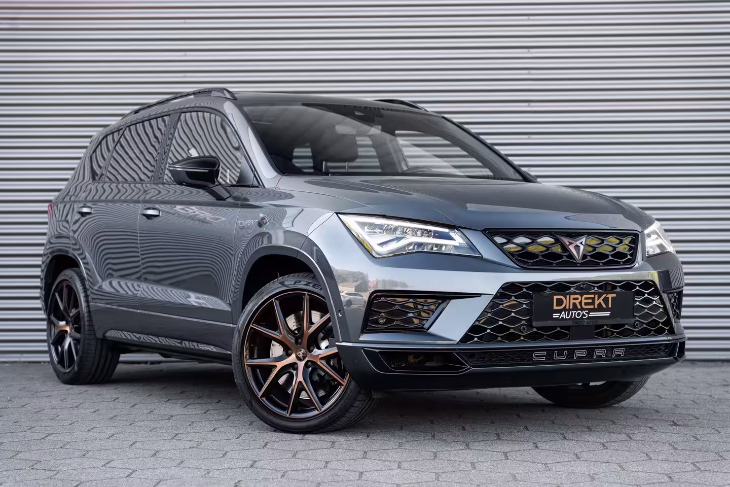 Cupra Ateca 2.0 TSI 4DRIVE PANO BREMBO BEATS VIRTUAL CAMERA