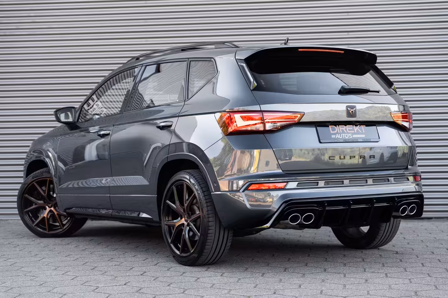 Cupra Ateca 2.0 TSI 4DRIVE PANO BREMBO BEATS VIRTUAL CAMERA